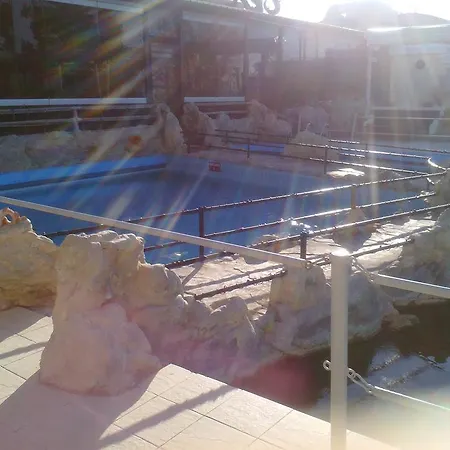 Nouvelle Hotel