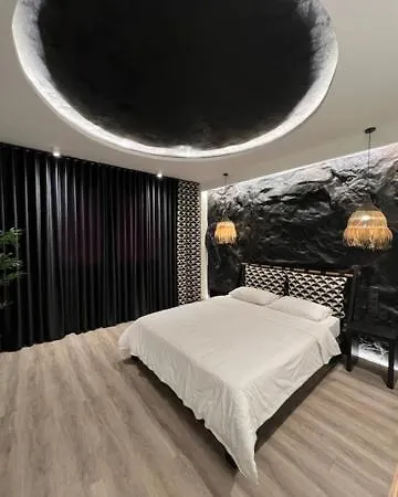 Nouvelle Hotel