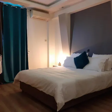 Nouvelle Szálloda 2*